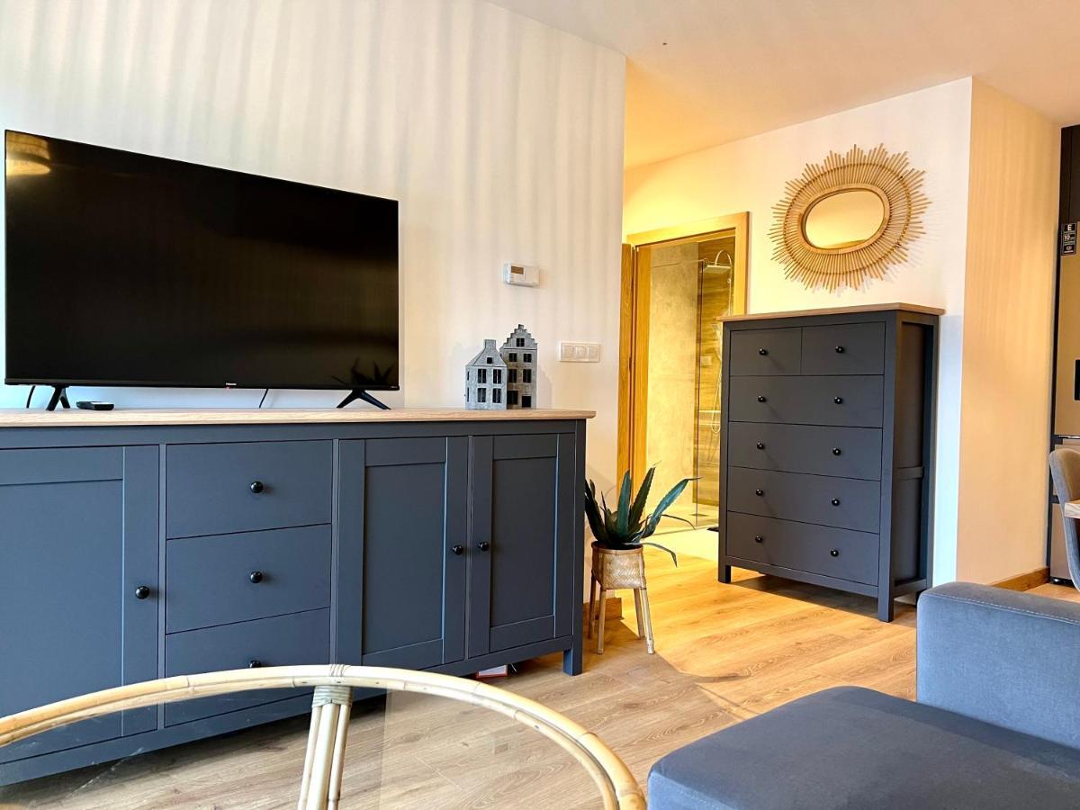 Apartament 32 Rowery, Spacery W Dolinie Baryczy - 5D Apartamenty Міліч Екстер'єр фото